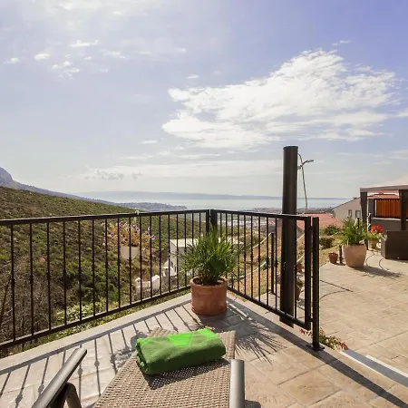 Premium In Kucine-mravinci With Swimming Pool